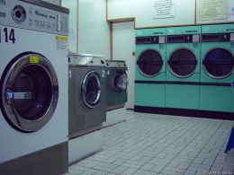 13 Ways to Save Money on Laundry Costs