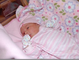 Announcing the Birth of Seven Magdalena Ice-Simmons!