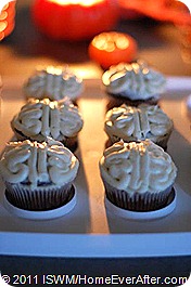 Halloween Brain Cupcakes (74)-web